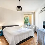 Les Regates-1 By Interhome 아파트