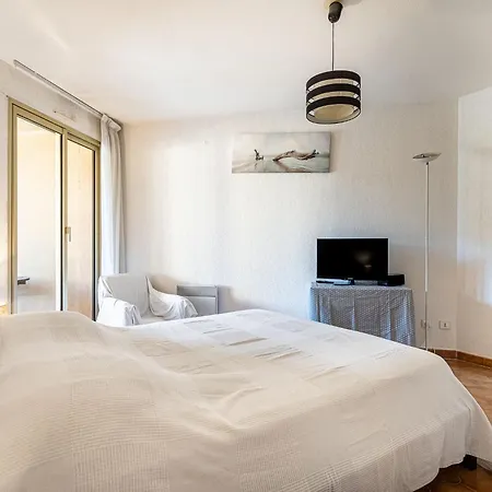Les Regates-1 By Interhome Hyeres